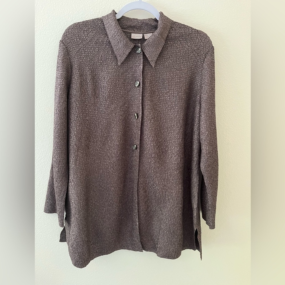 Chico’s Travelers over shirt Shacket button front brown top Large